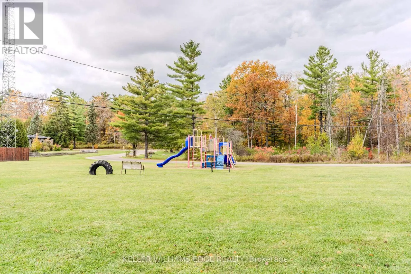 4 TAMARACK - 4449 MILBUROUGH LINE