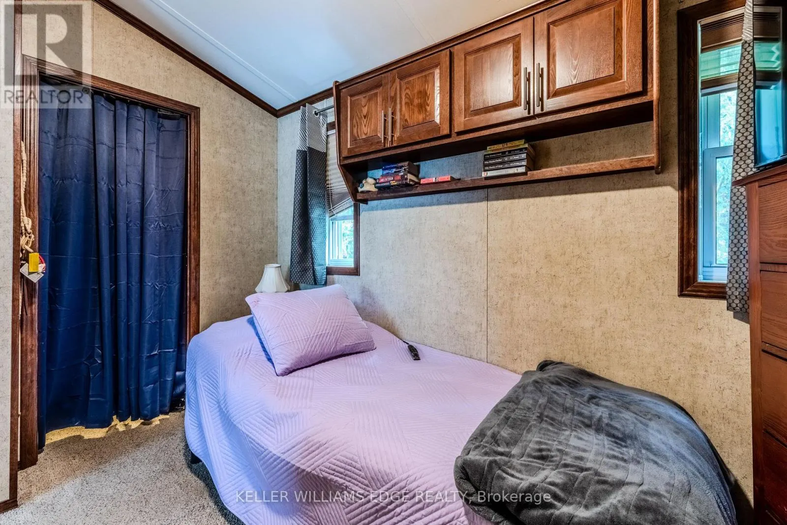 4 TAMARACK - 4449 MILBUROUGH LINE