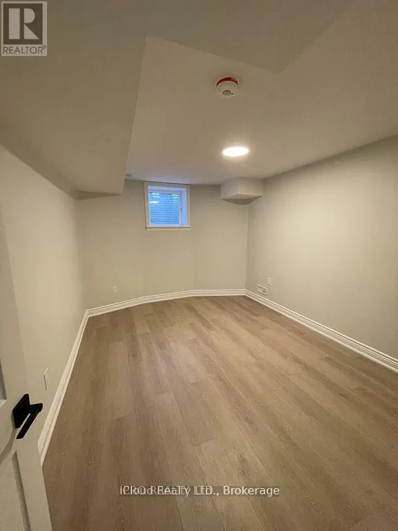 BASEMENT - 109 KAITTING TRAIL S