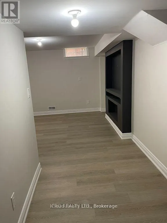 BASEMENT - 109 KAITTING TRAIL S