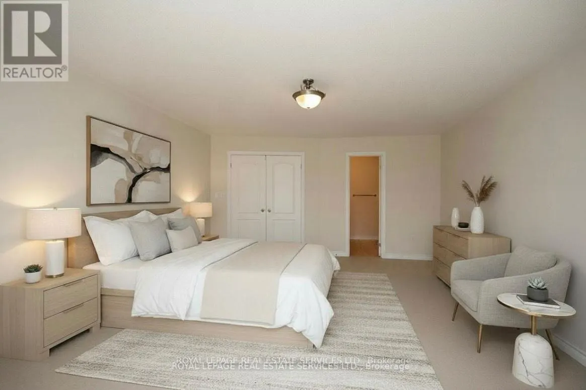 24 - 2019 TRAWDEN WAY