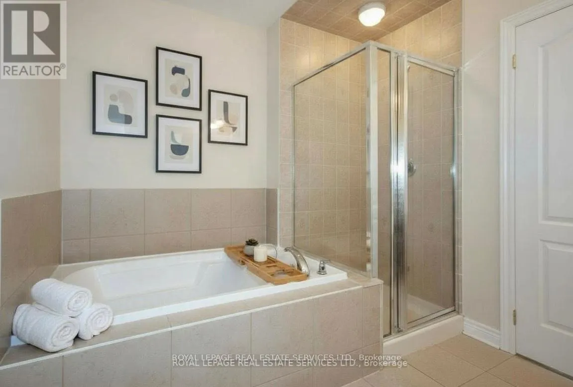 24 - 2019 TRAWDEN WAY