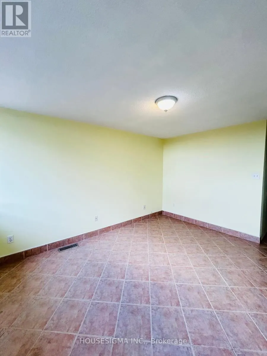 314 - 1300 MARLBOROUGH COURT