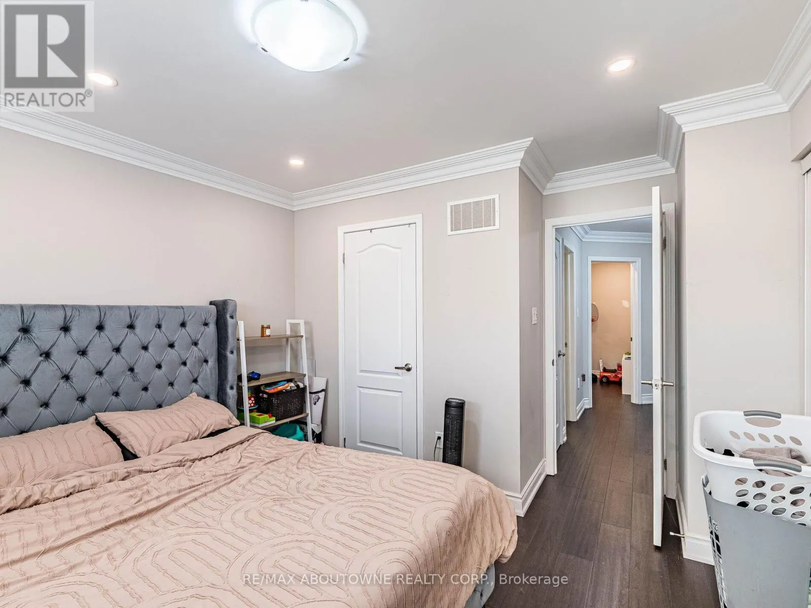 29 - 6020 DERRY ROAD