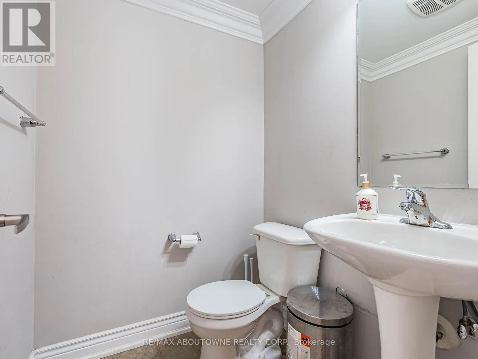 29 - 6020 DERRY ROAD