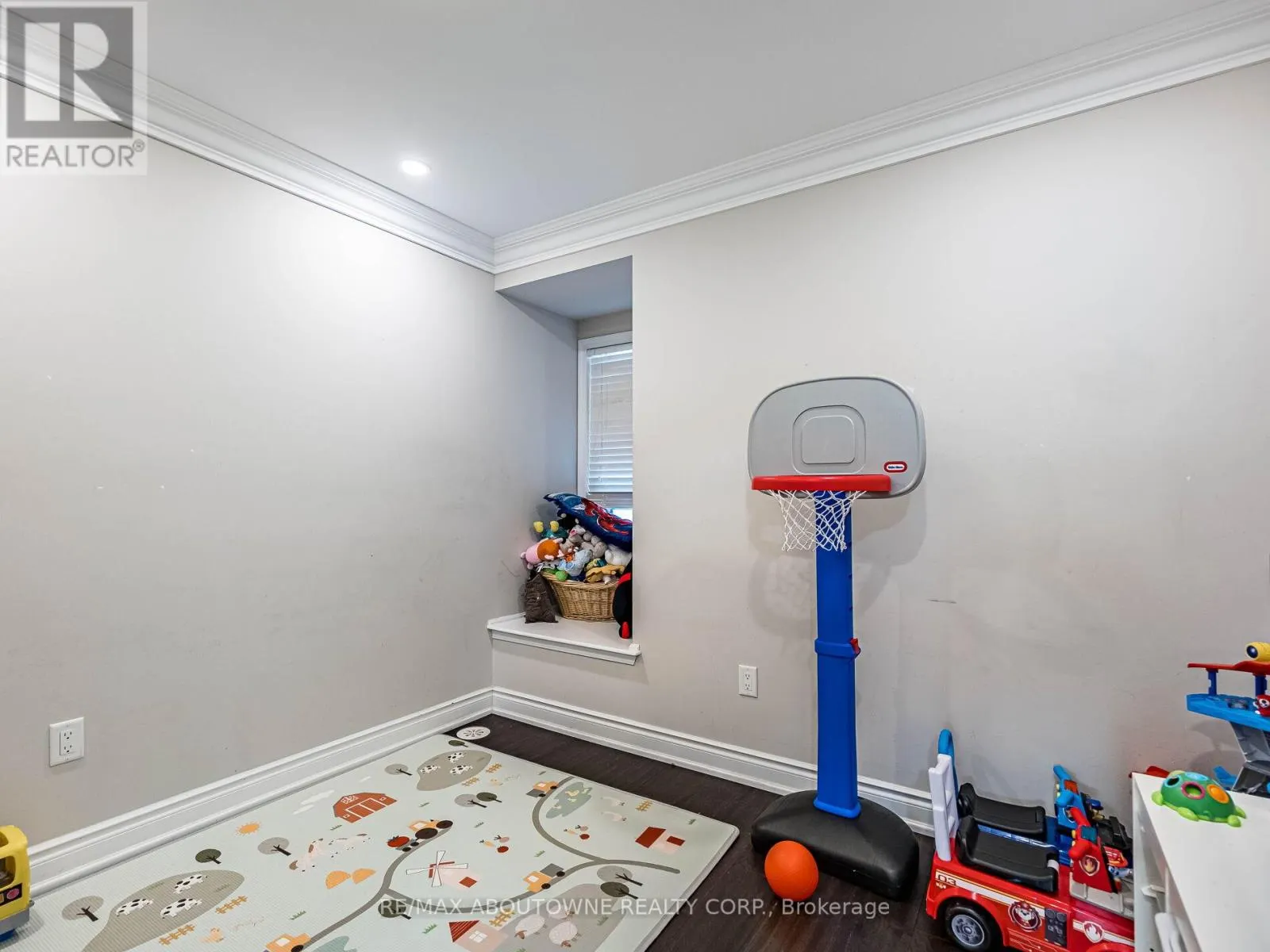 29 - 6020 DERRY ROAD