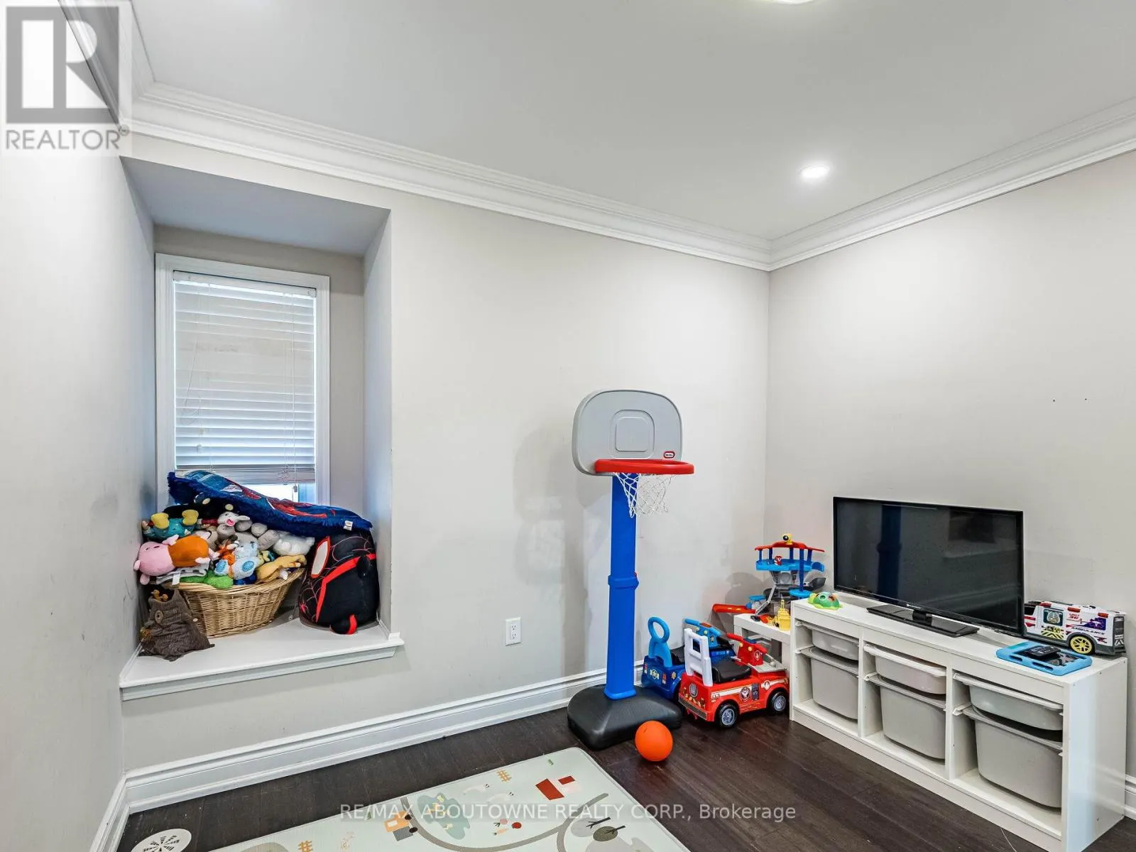 29 - 6020 DERRY ROAD