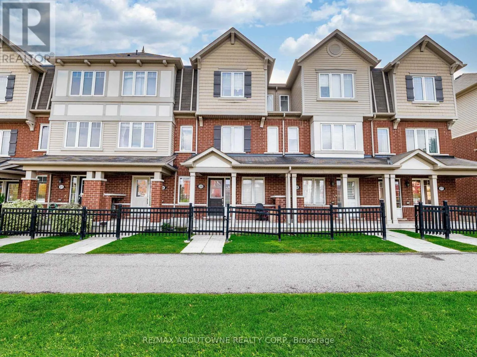 29 - 6020 DERRY ROAD