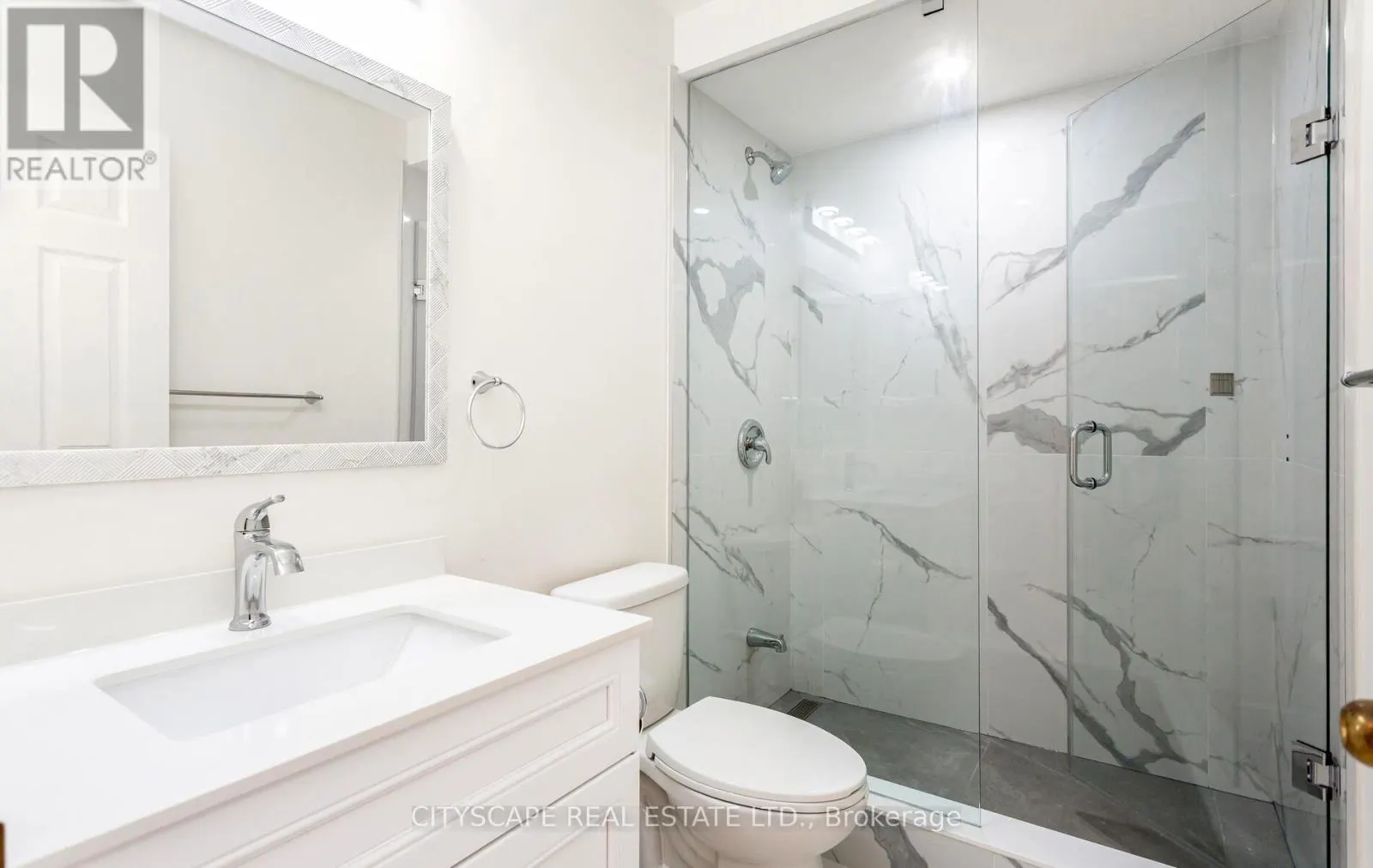 65 - 2300 BRAYS LANE N