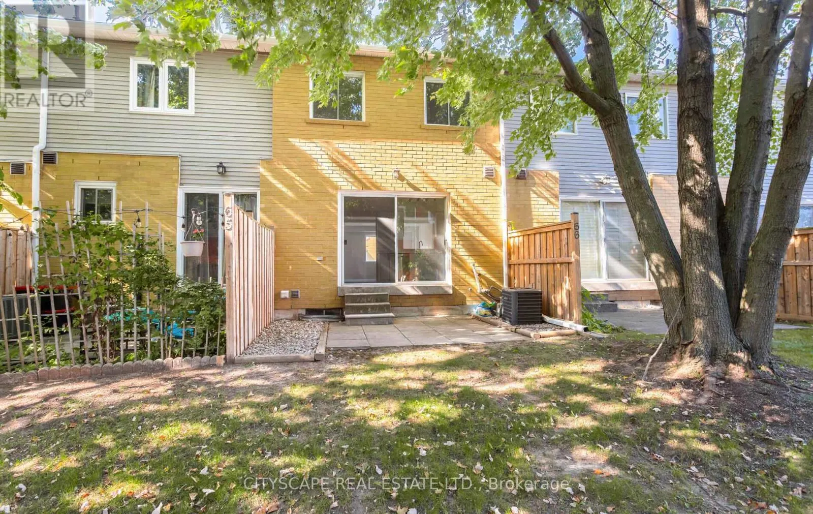 65 - 2300 BRAYS LANE N