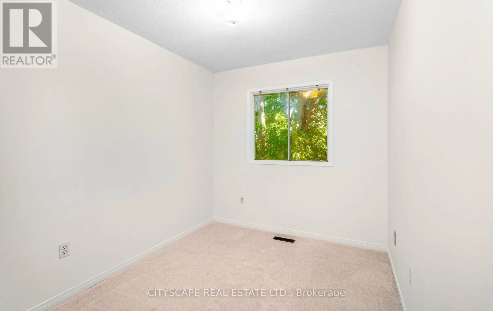 65 - 2300 BRAYS LANE N