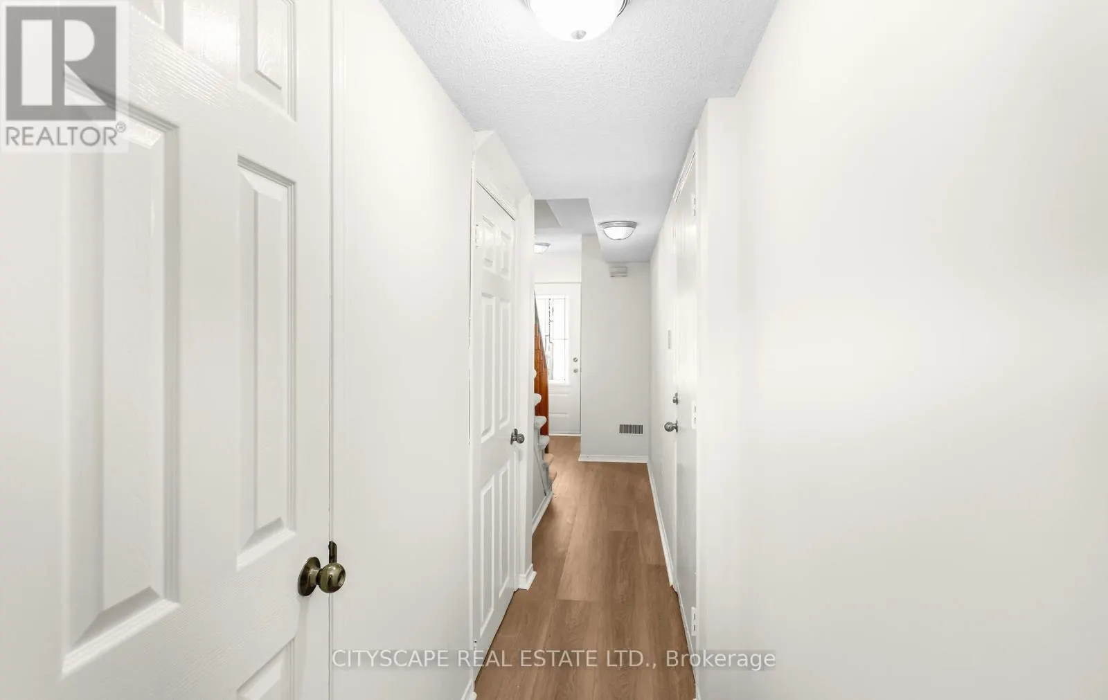 65 - 2300 BRAYS LANE N