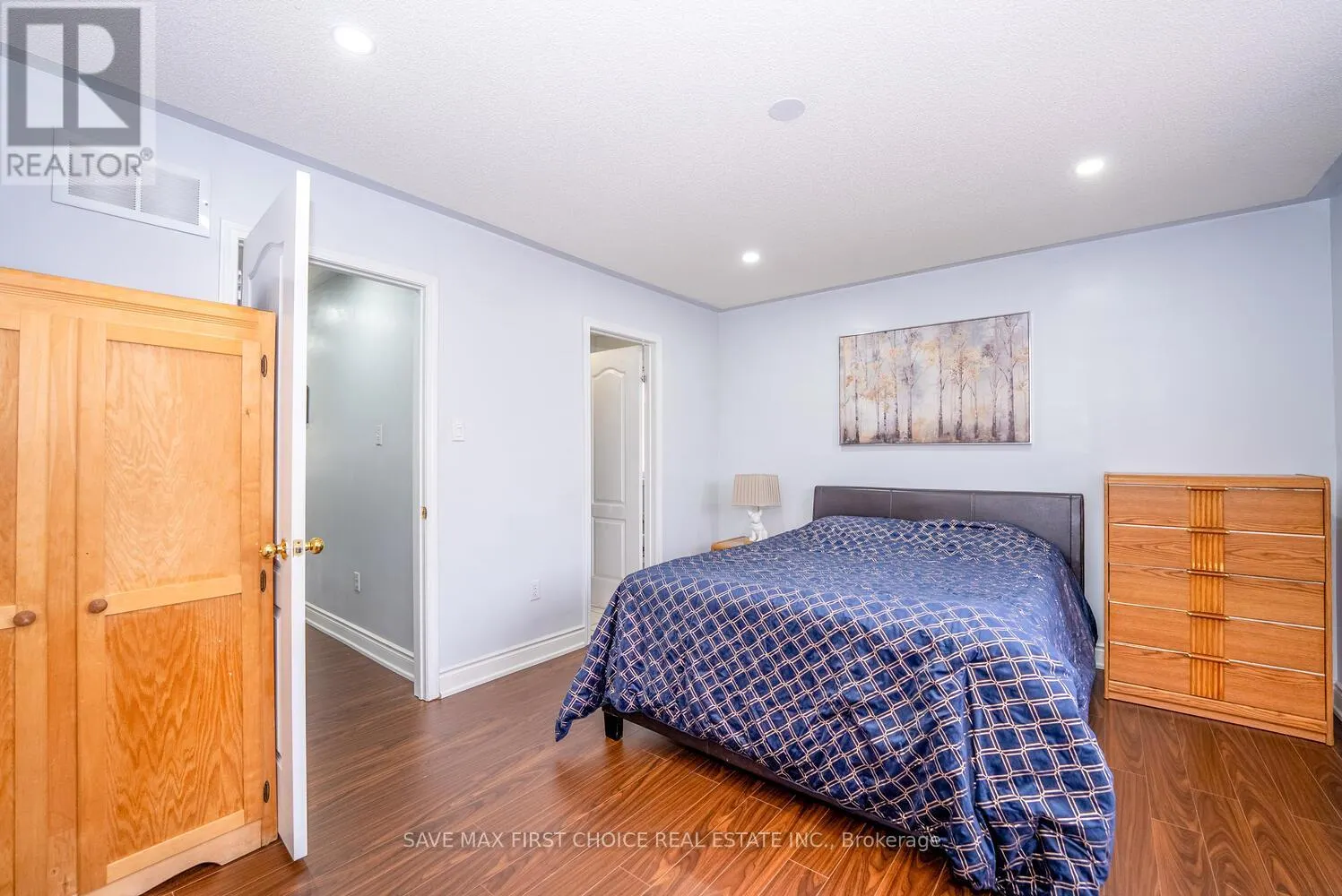 939 TAMBOURINE TERRACE