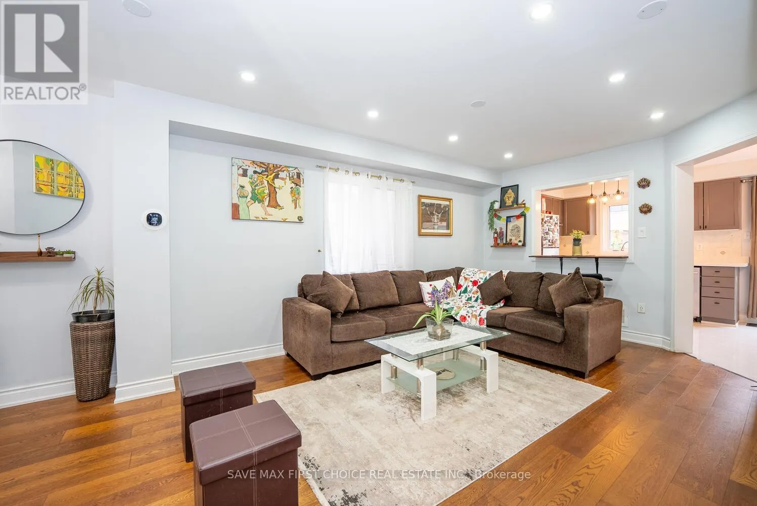 939 TAMBOURINE TERRACE