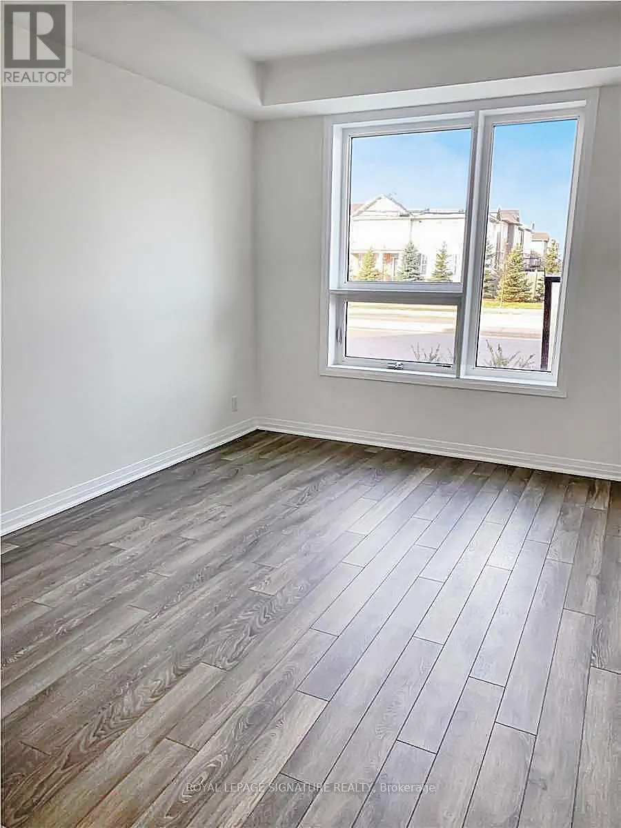 111 - 1105 LEGER WAY