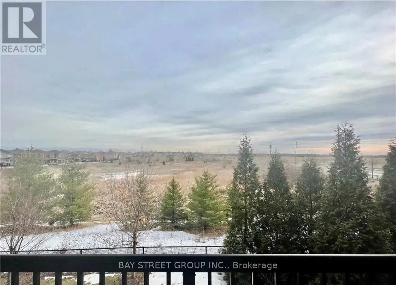 210 - 5327 UPPER MIDDLE ROAD