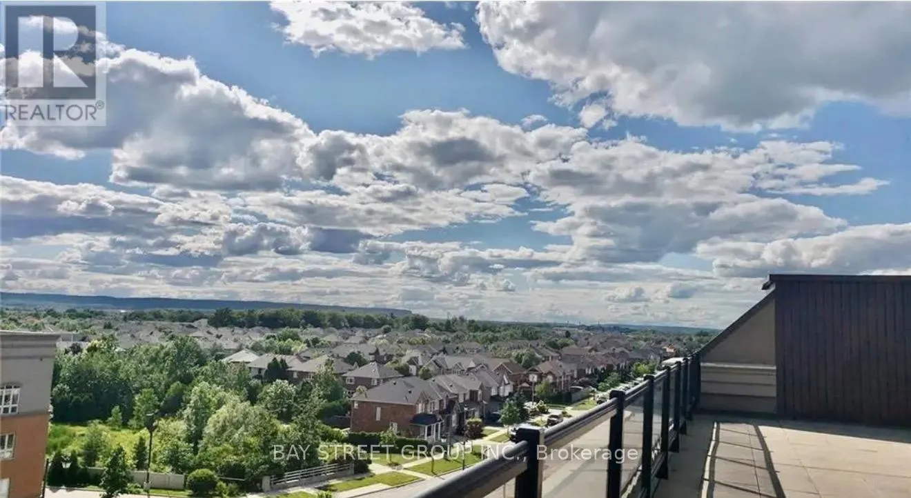 210 - 5327 UPPER MIDDLE ROAD