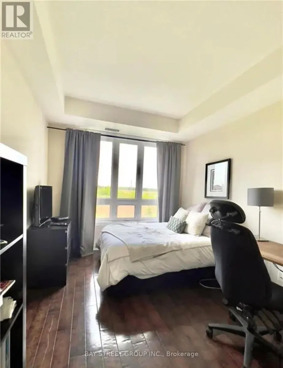 210 - 5327 UPPER MIDDLE ROAD