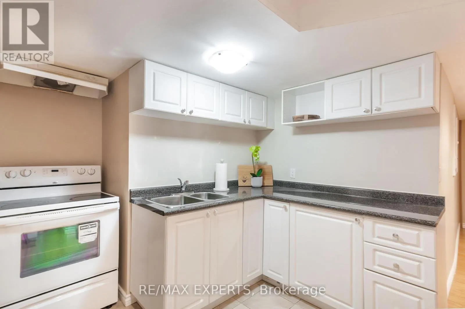 76 EAGLE TRACE DRIVE