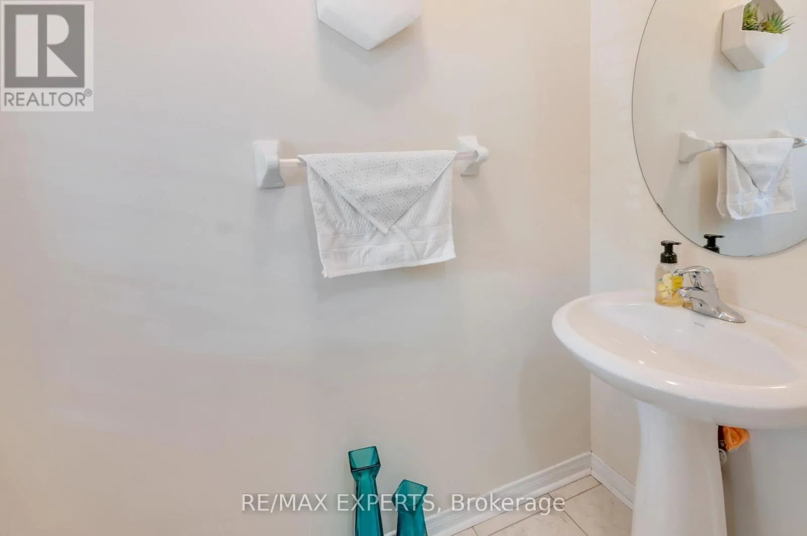 76 EAGLE TRACE DRIVE