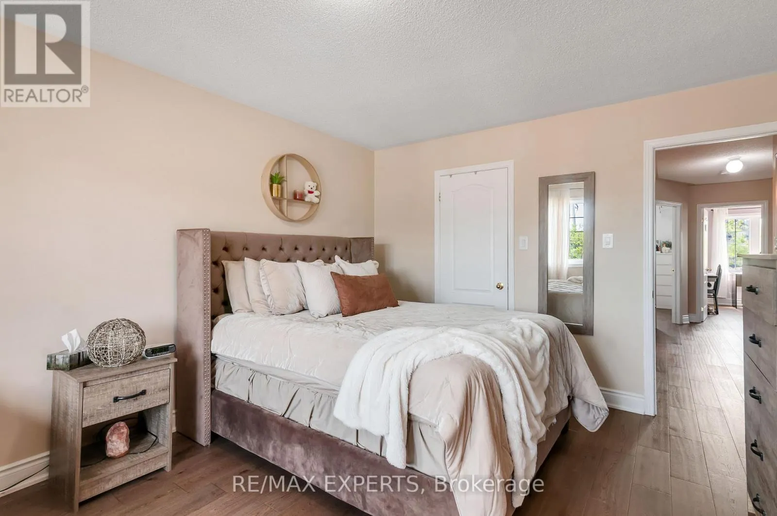 76 EAGLE TRACE DRIVE