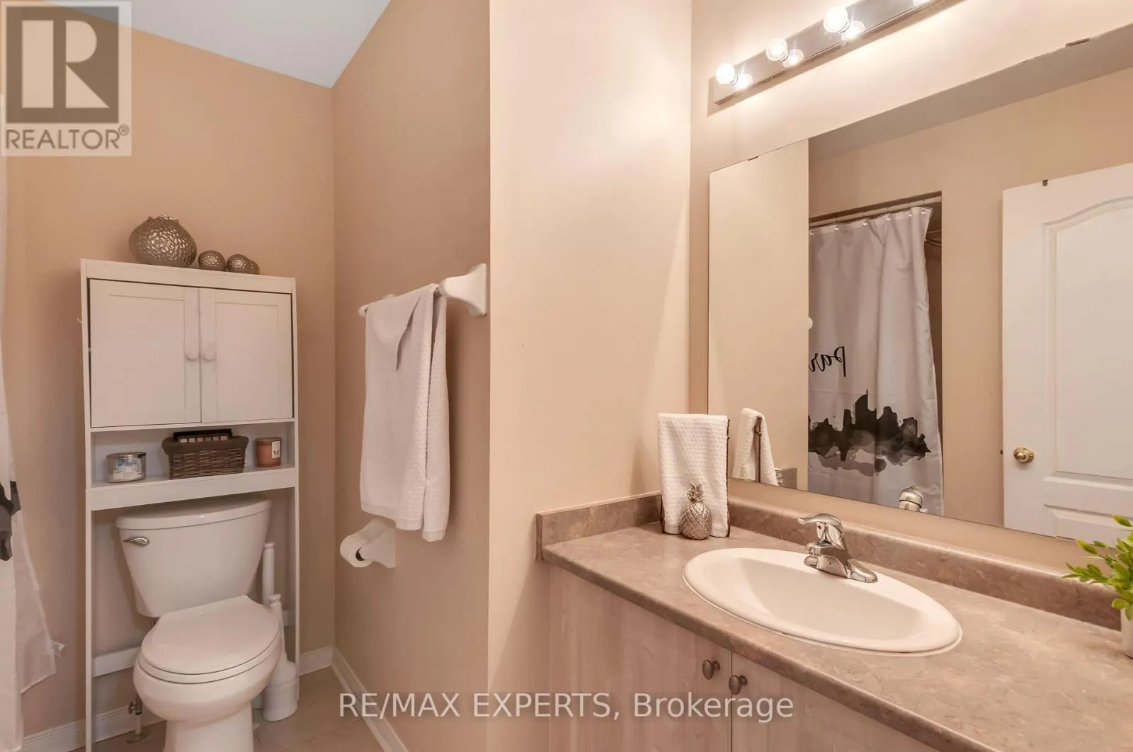 76 EAGLE TRACE DRIVE