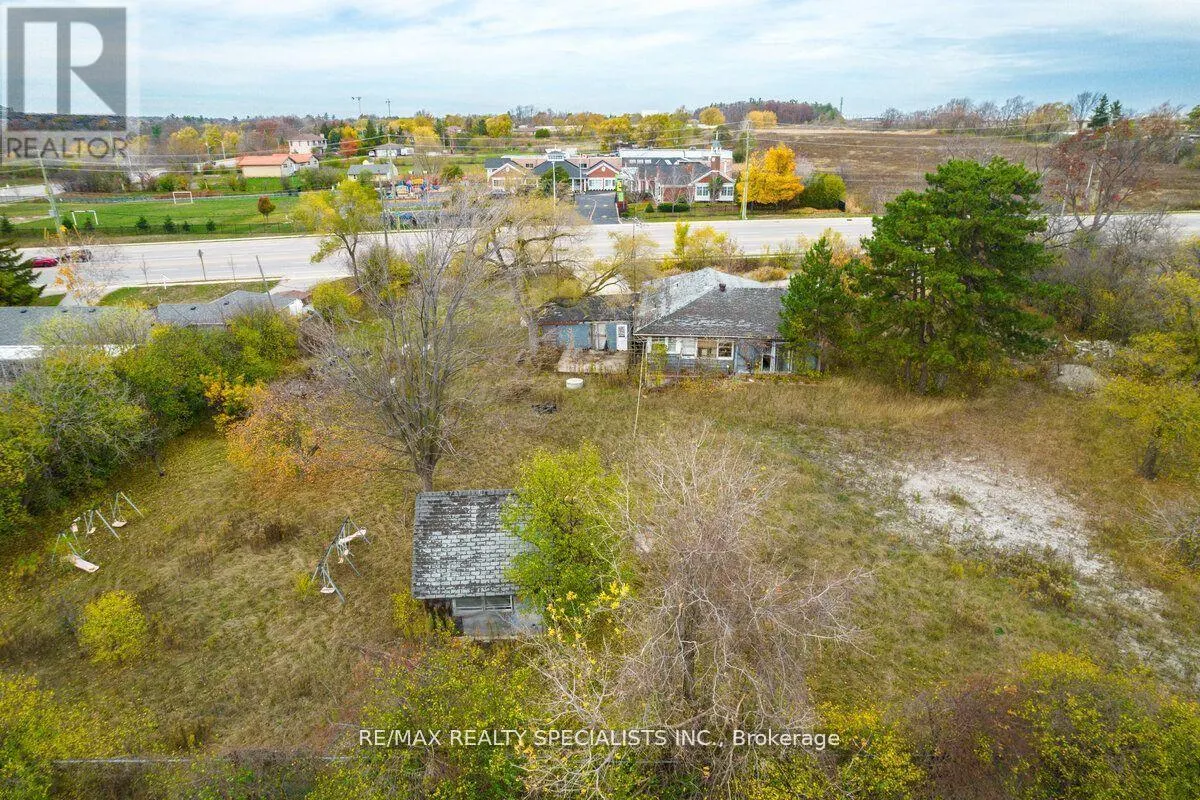 2036 UPPER MIDDLE ROAD E