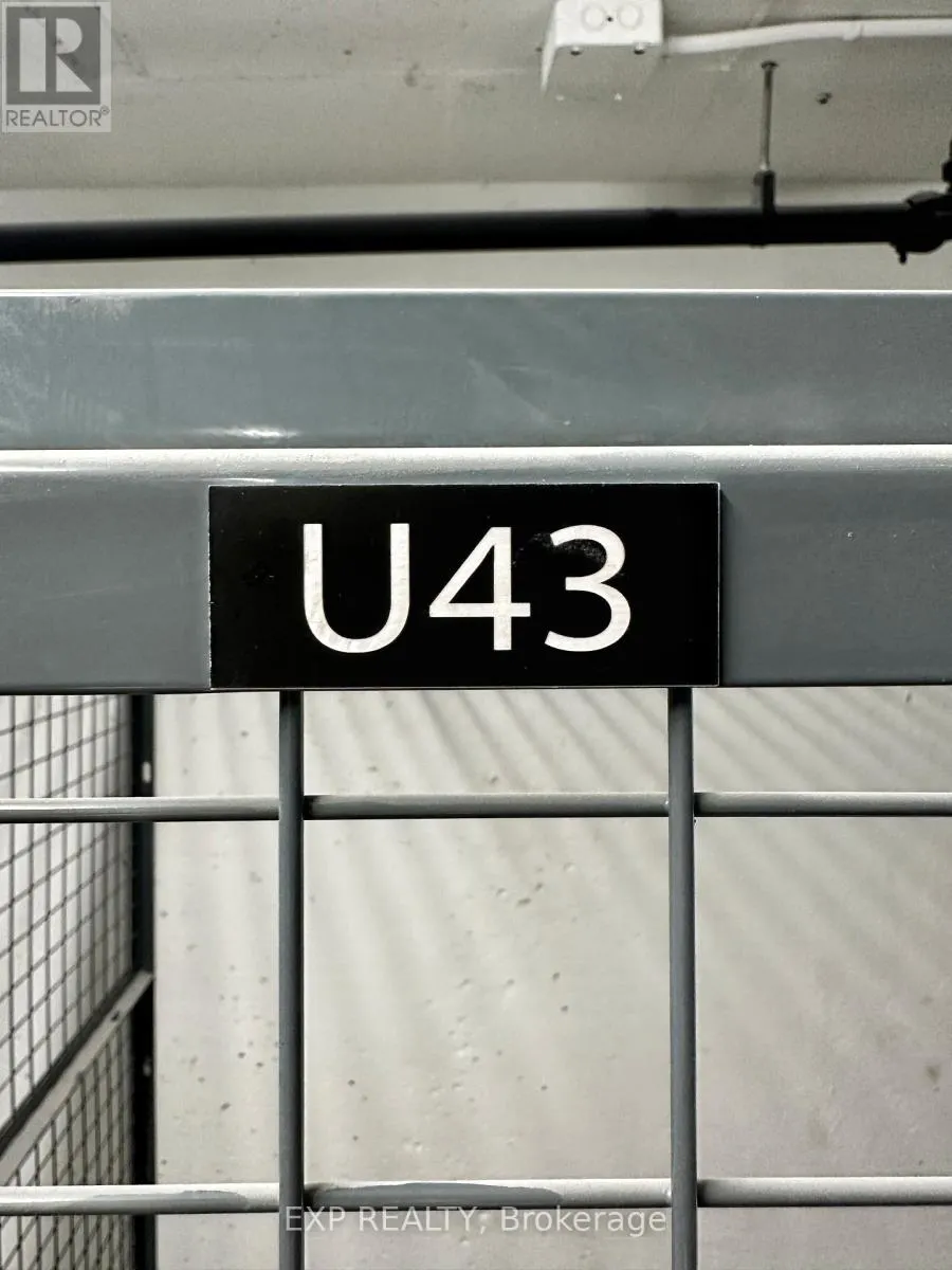 806 - 370 MARTHA STREET