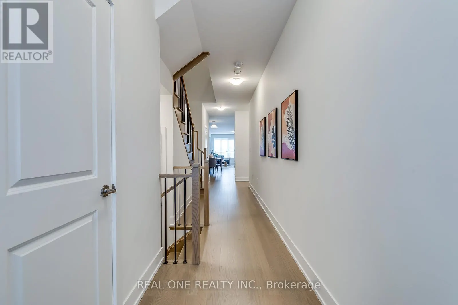 3054 HARVARD GARDENS