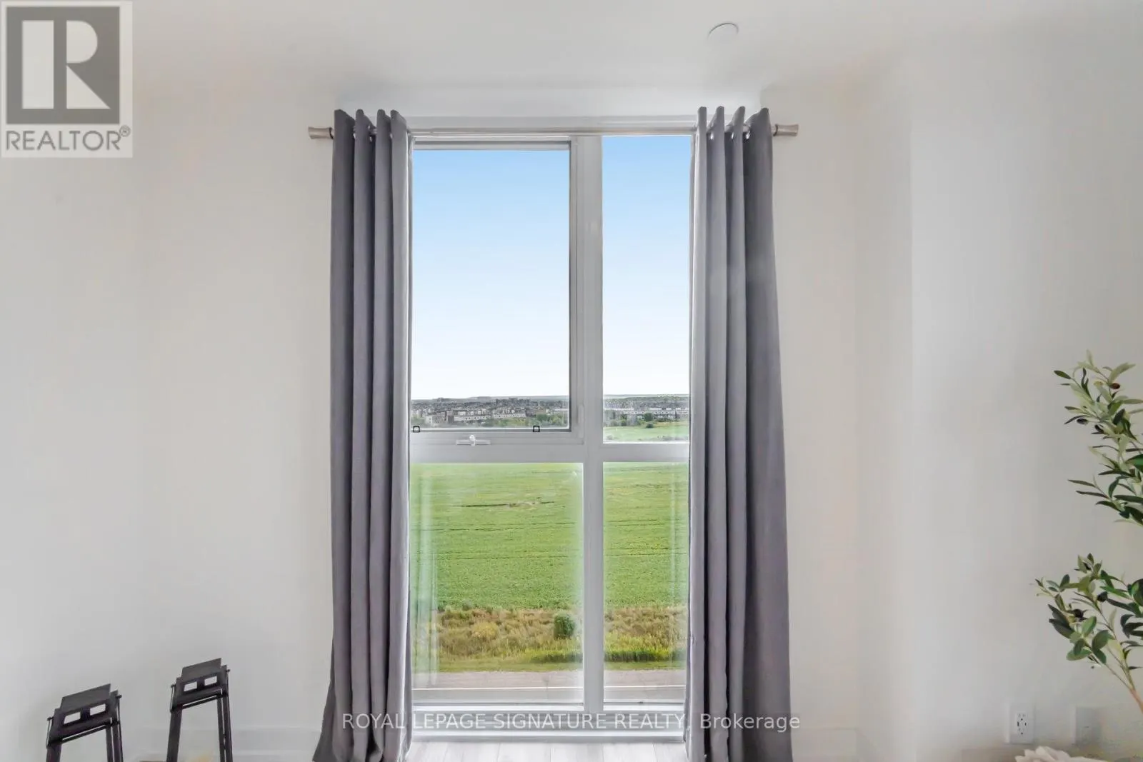 906 - 335 WHEAT BOOM DRIVE