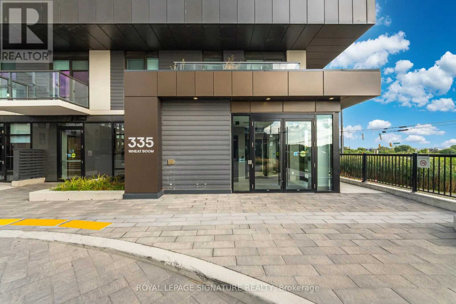 906 - 335 WHEAT BOOM DRIVE