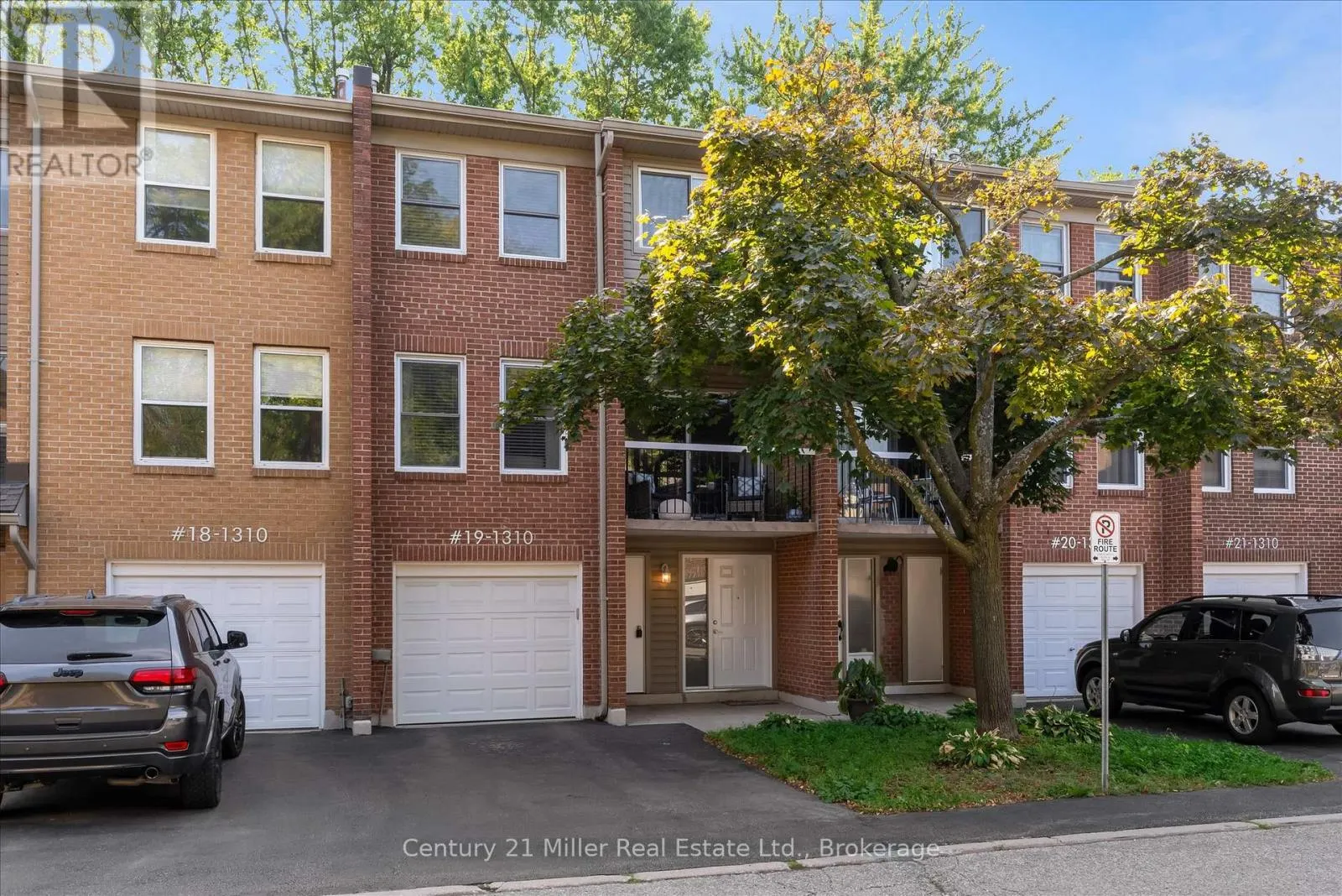 19 - 1310 HAMPTON STREET, #19