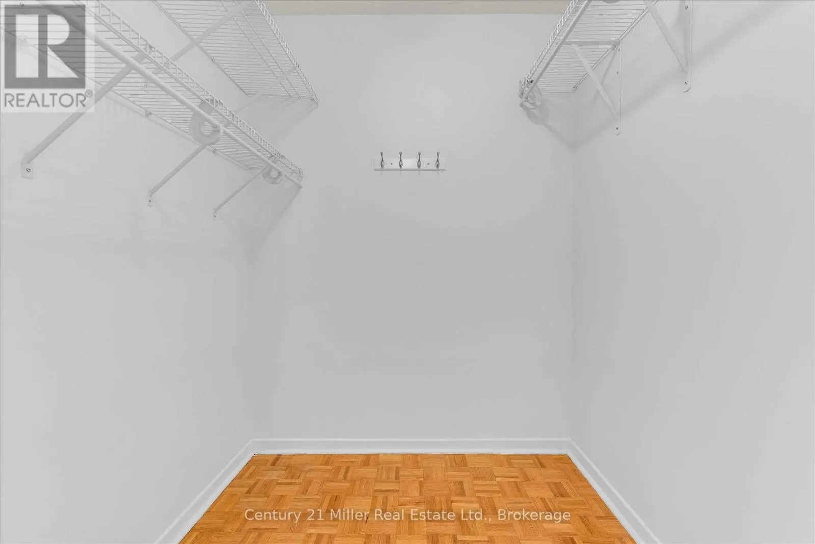 19 - 1310 HAMPTON STREET, #19