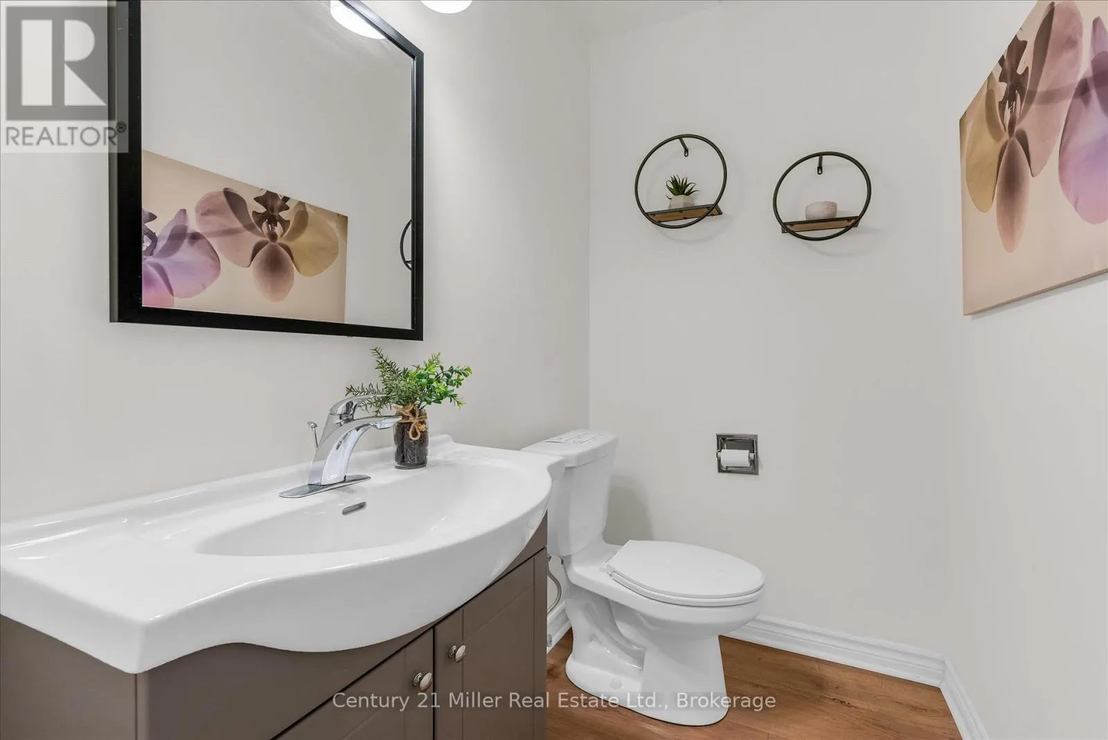 19 - 1310 HAMPTON STREET, #19