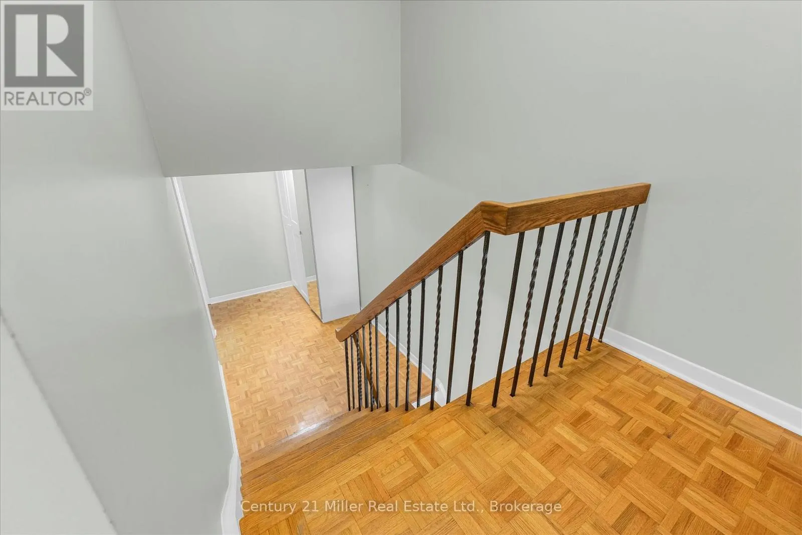 19 - 1310 HAMPTON STREET, #19