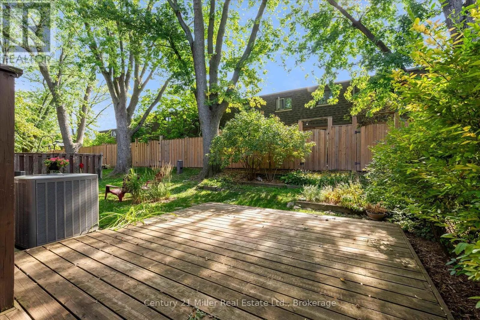 19 - 1310 HAMPTON STREET, #19