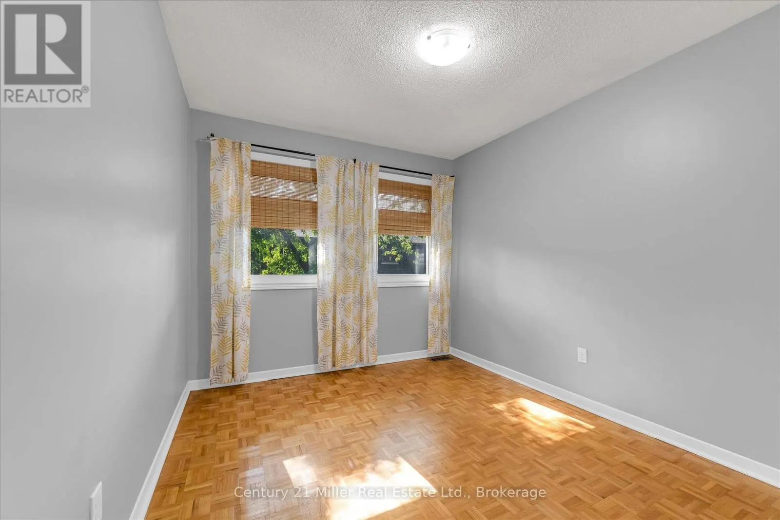 19 - 1310 HAMPTON STREET, #19