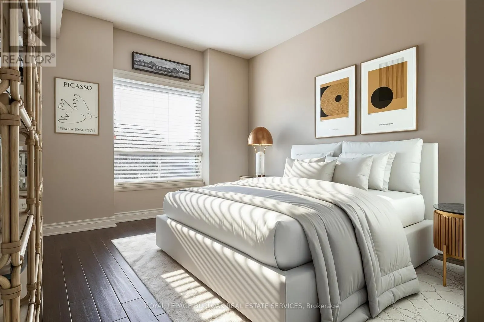 305 - 3497 UPPER MIDDLE ROAD