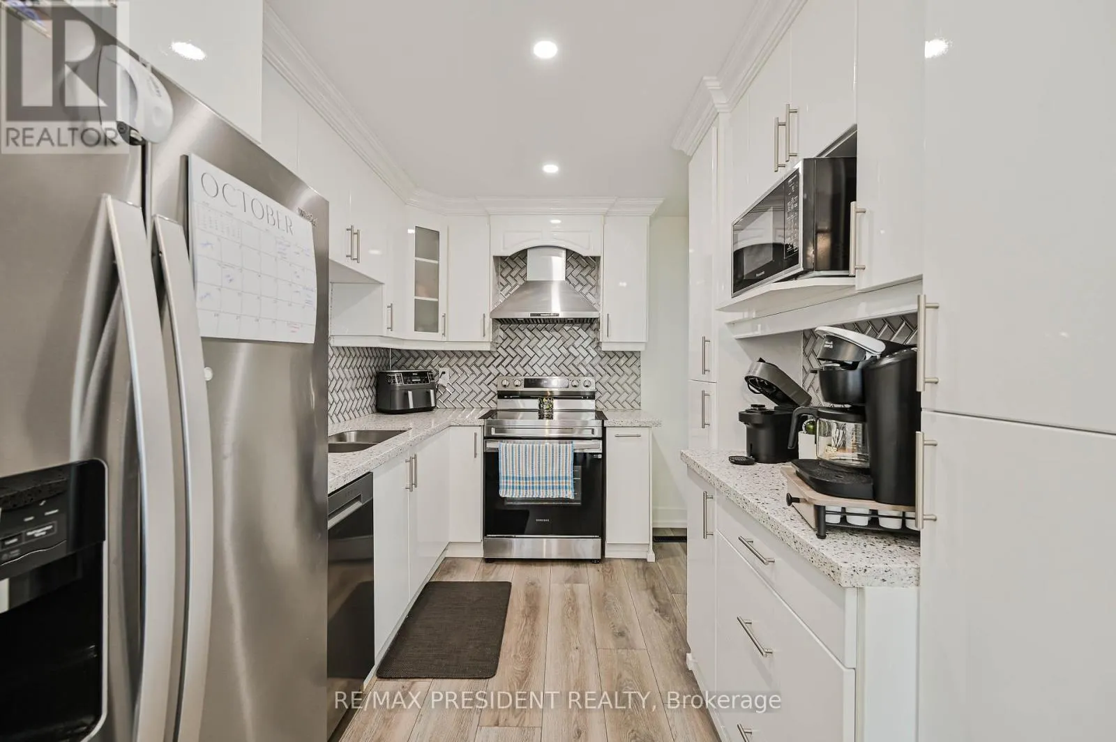 237 BARONWOOD CRESCENT