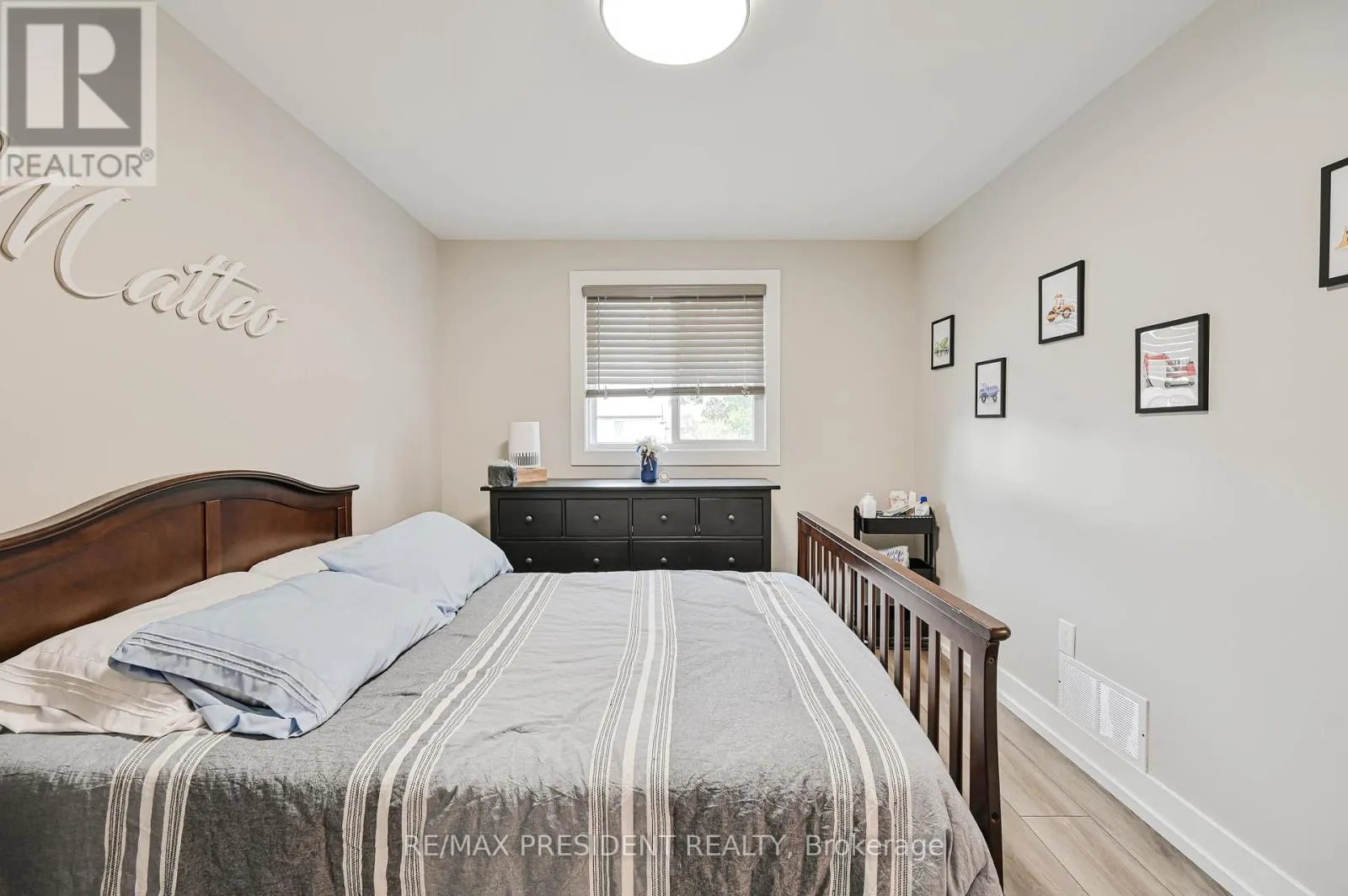 237 BARONWOOD CRESCENT