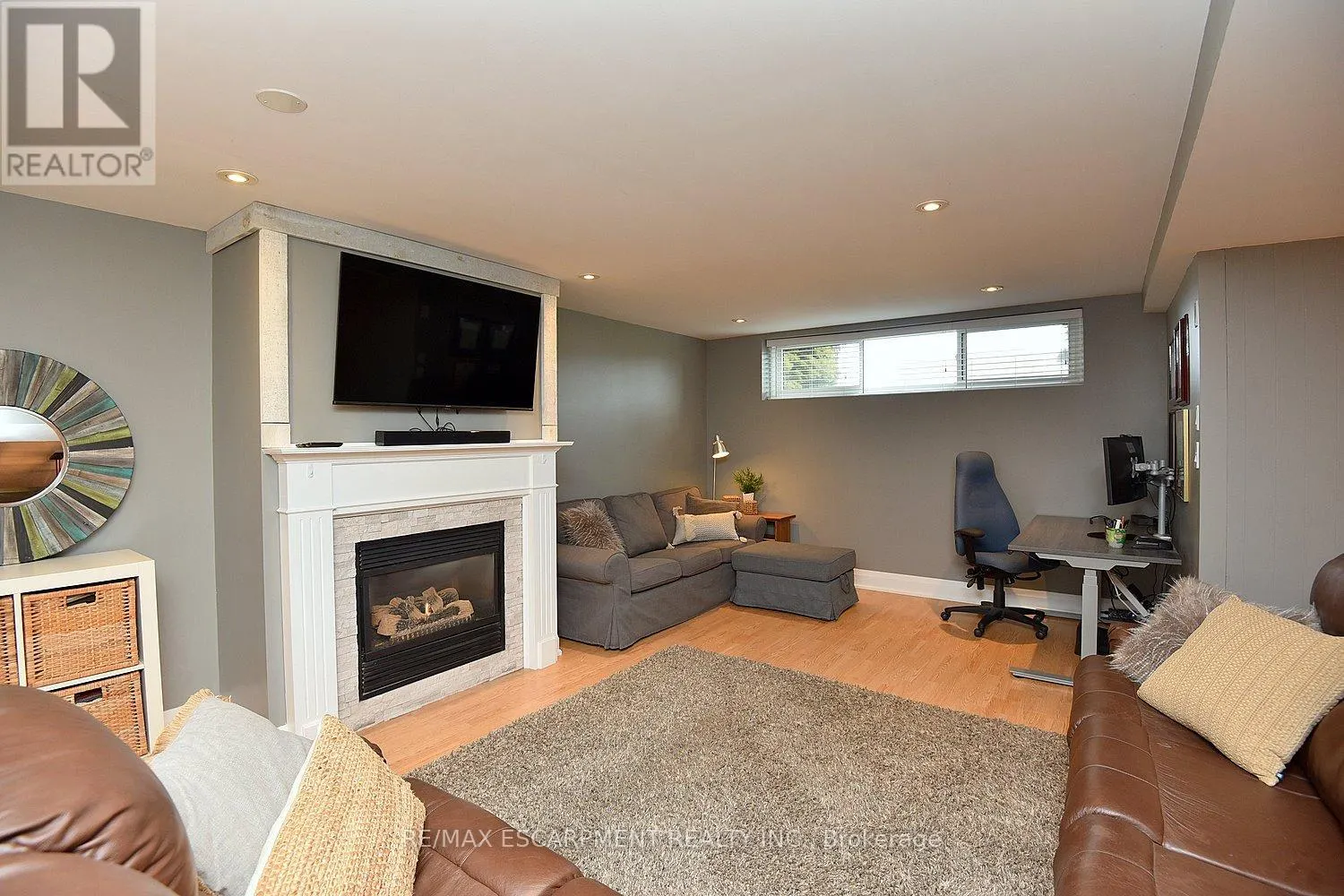 1204 TAVISTOCK DRIVE