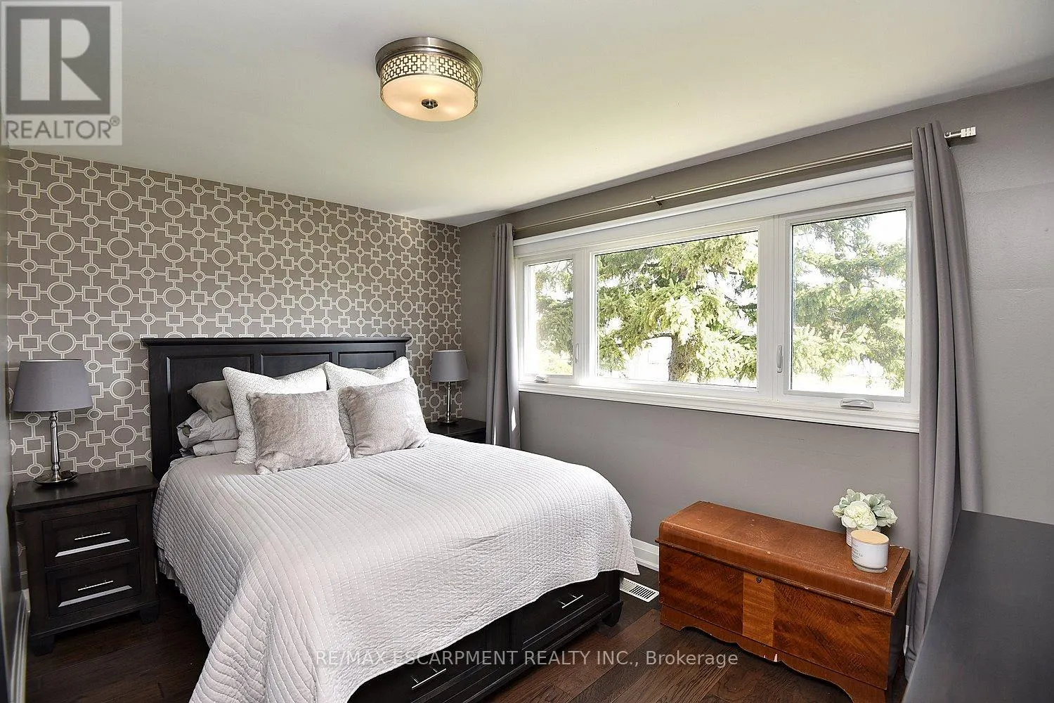 1204 TAVISTOCK DRIVE