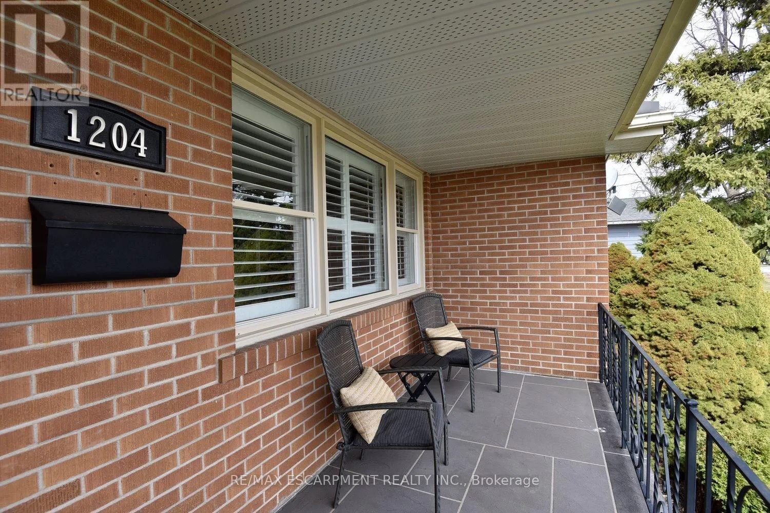 1204 TAVISTOCK DRIVE