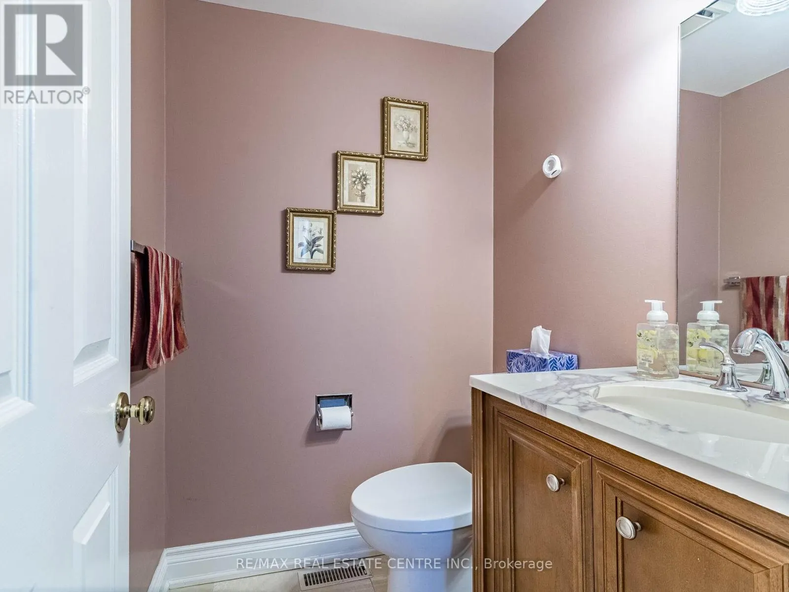 6439 OSPREY BOULEVARD