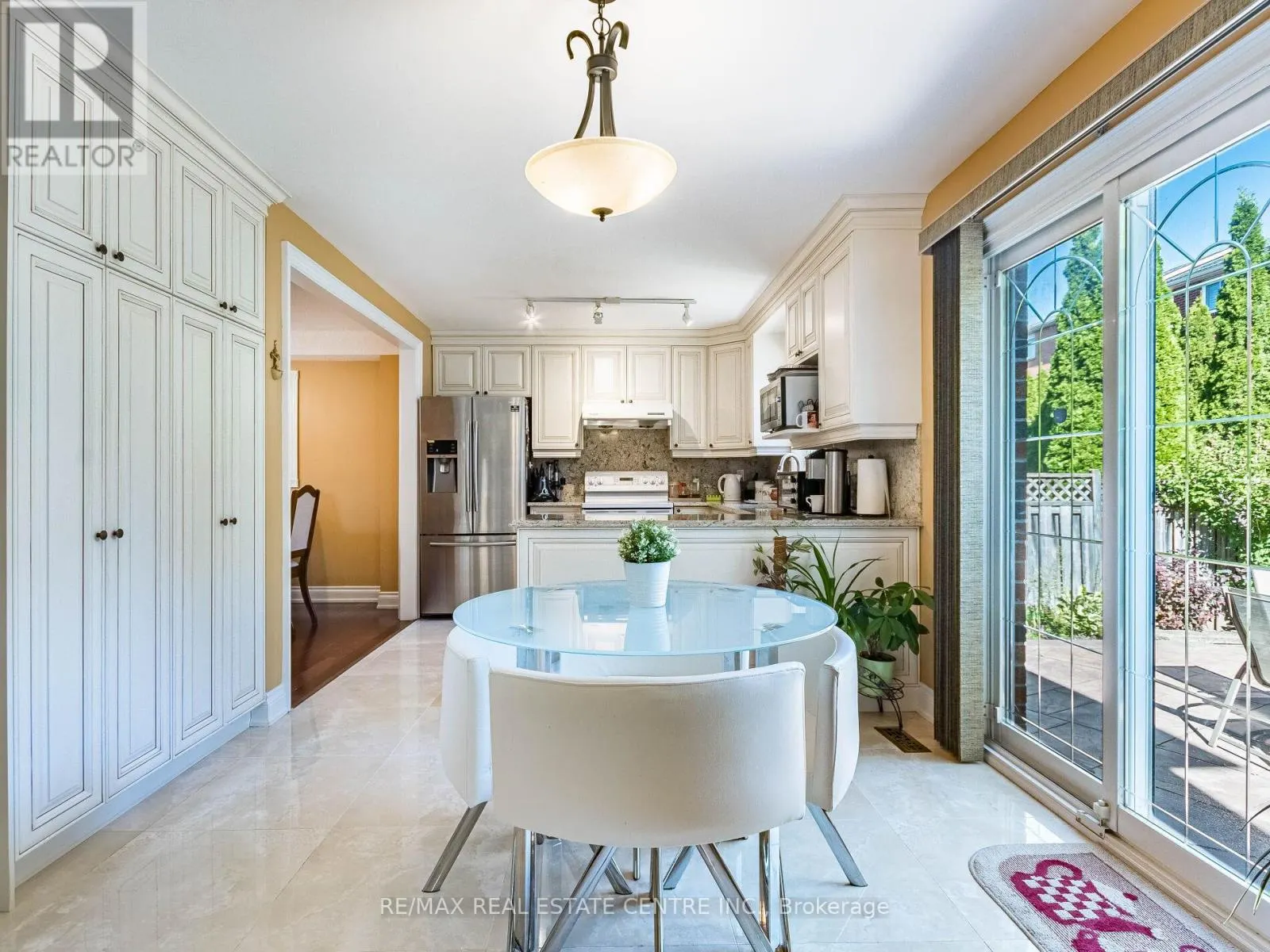 6439 OSPREY BOULEVARD