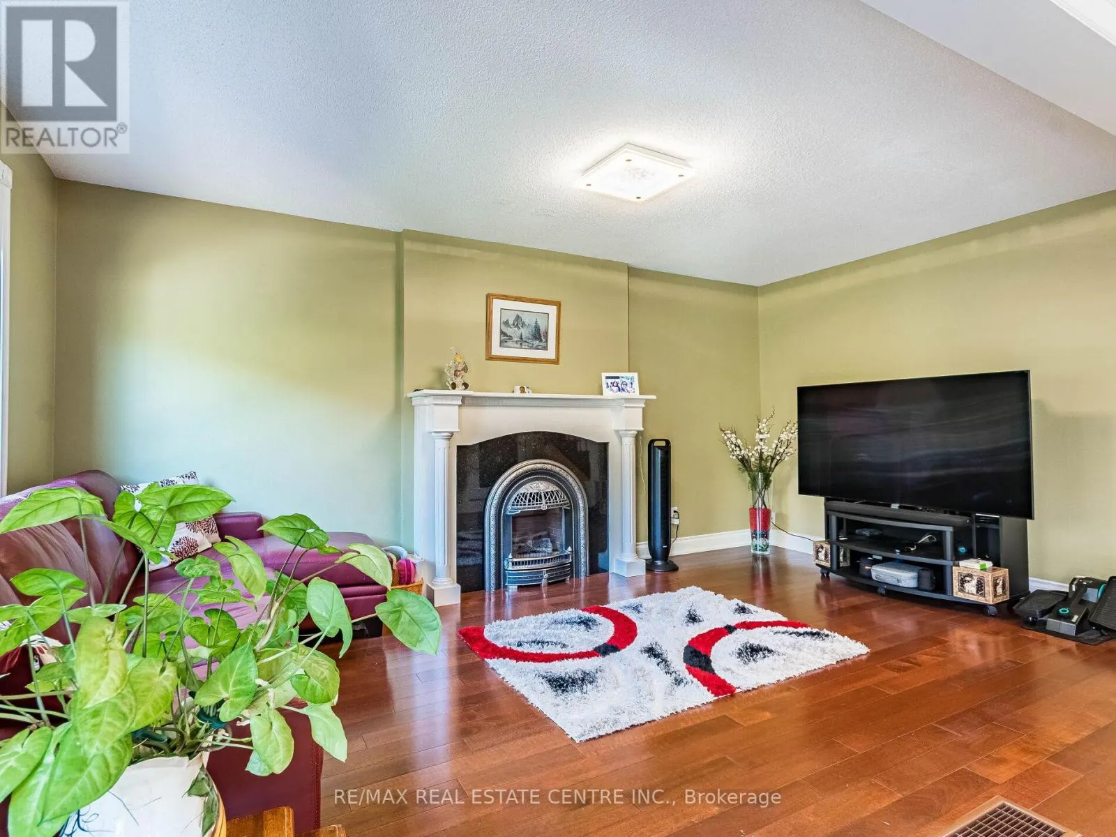 6439 OSPREY BOULEVARD