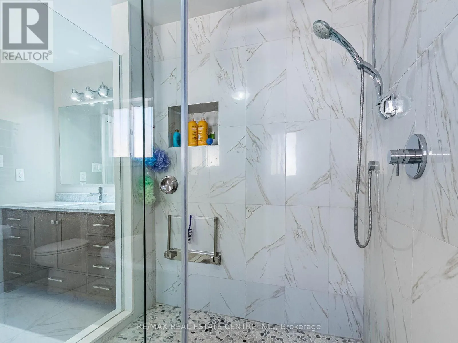 6439 OSPREY BOULEVARD