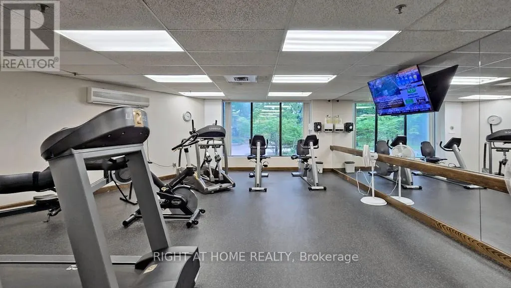 2206 - 22 HANOVER ROAD