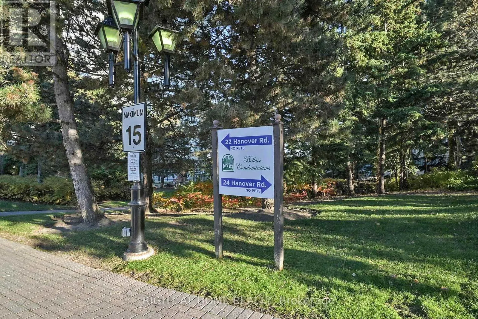 2206 - 22 HANOVER ROAD