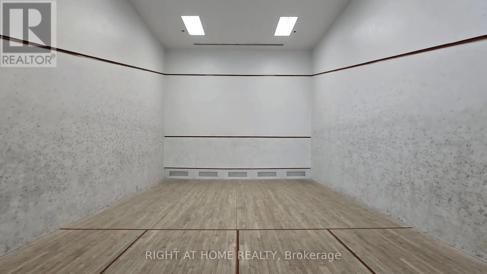 2206 - 22 HANOVER ROAD